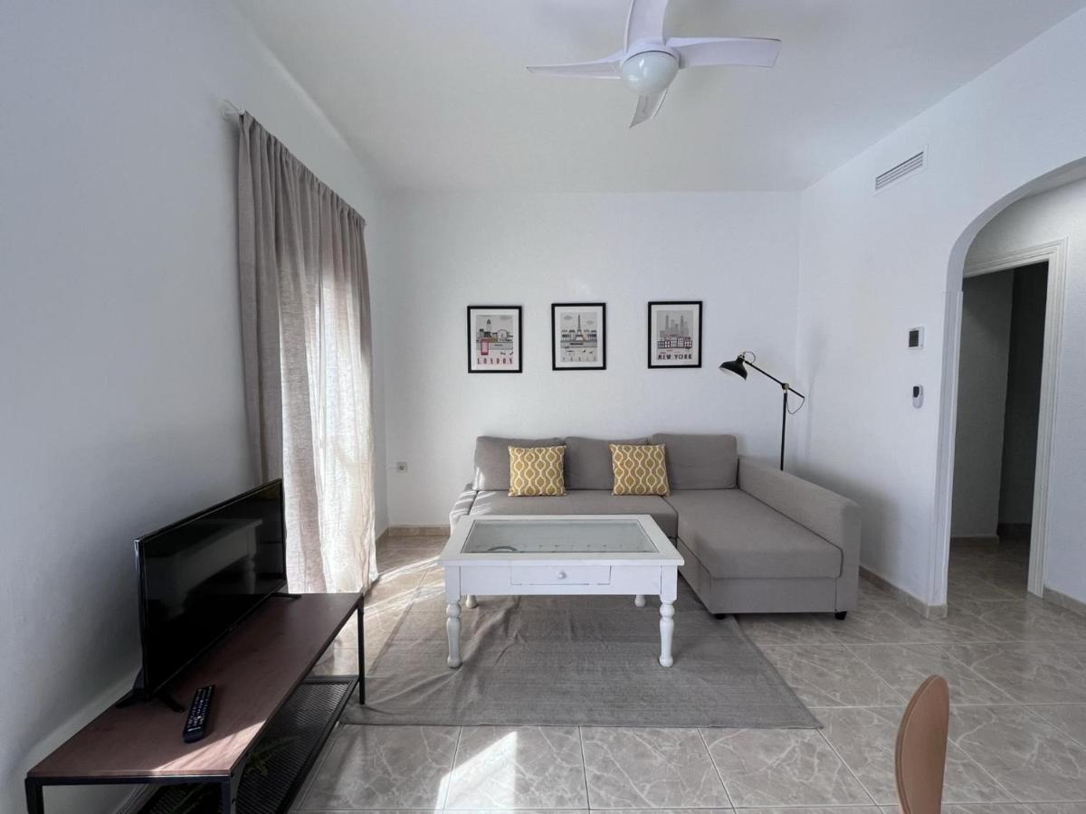 Seaty Center By Gms Apartamentos Fuengirola Exteriör bild